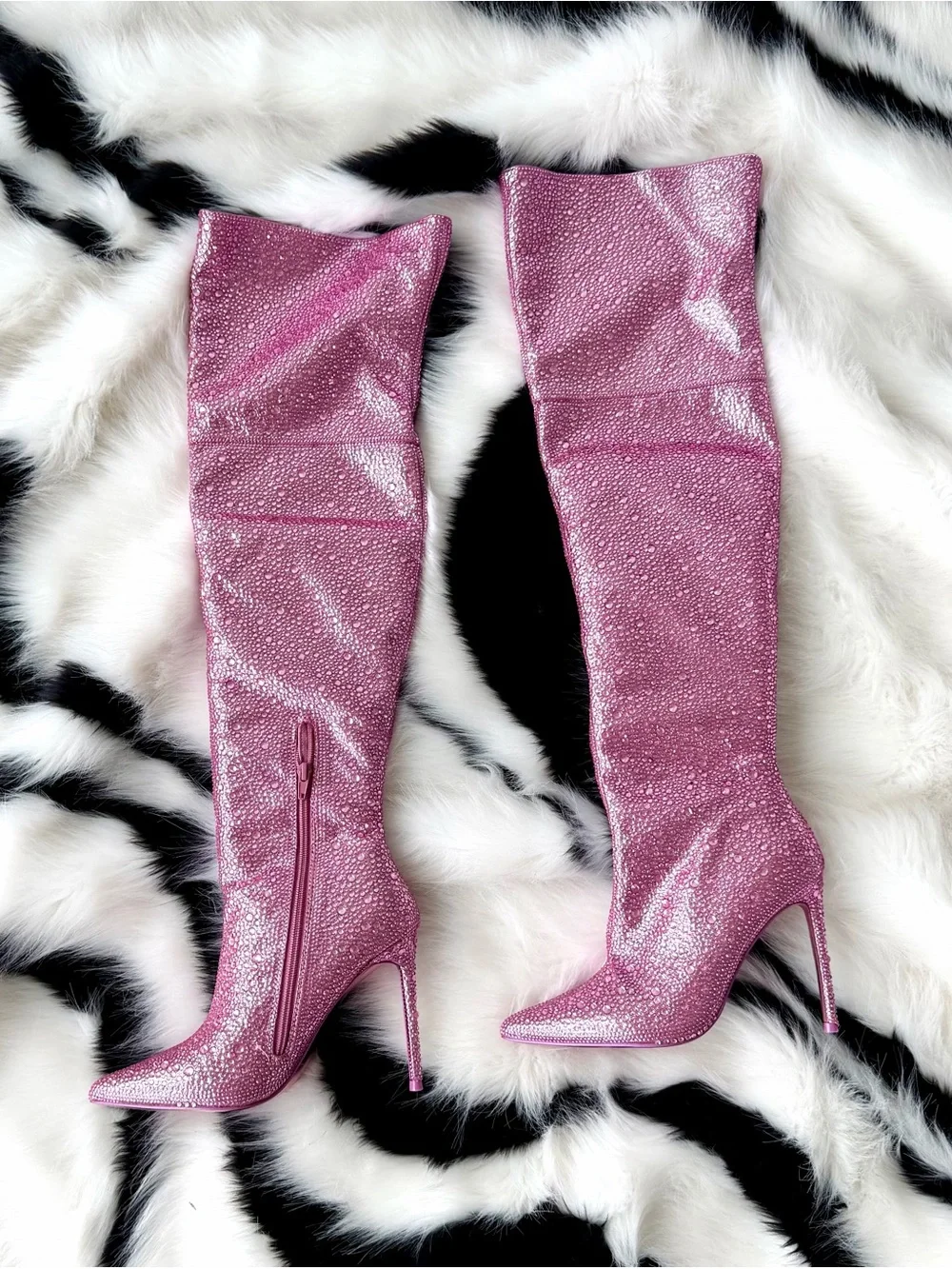 Steve Madden Pink Crystal Over the Knee Gorgeous Boots never worn just tried, 8